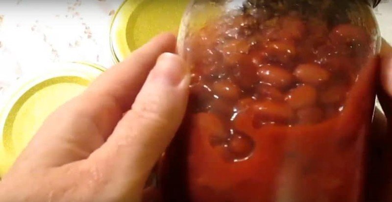 Фасоль в томатном соусе на зиму без уксуса