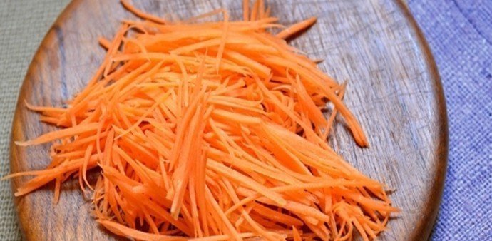 Соленая капуста с куркумой и приправой для корейской моркови