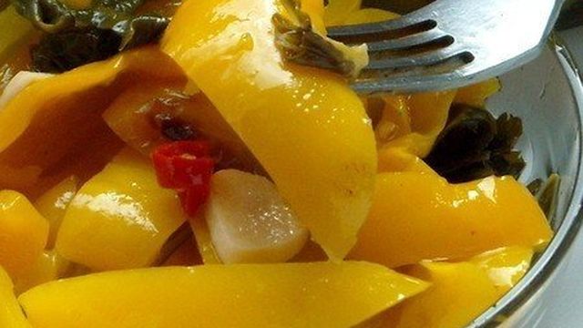 Запеченый сладкий перец в масле — заготовка на зиму в итальянском стиле